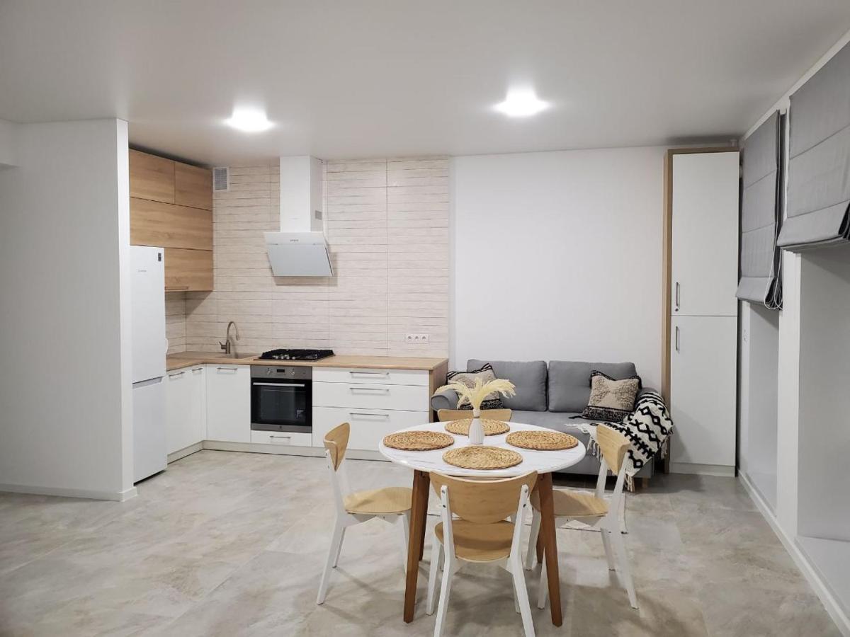 Vinna Просторі Апартаменти В Новобудові. Ternopil Exteriör bild